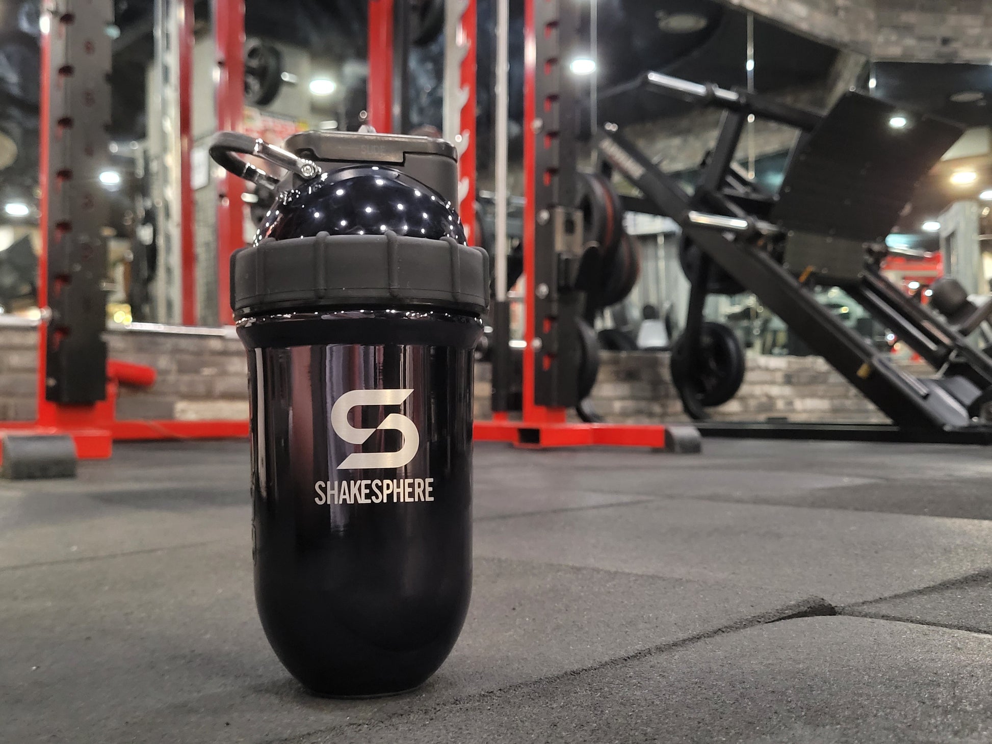 Protein shaker bottle 700mls "Tumbler" Double Wall Steel Mirrored Black - 販売準備中 -