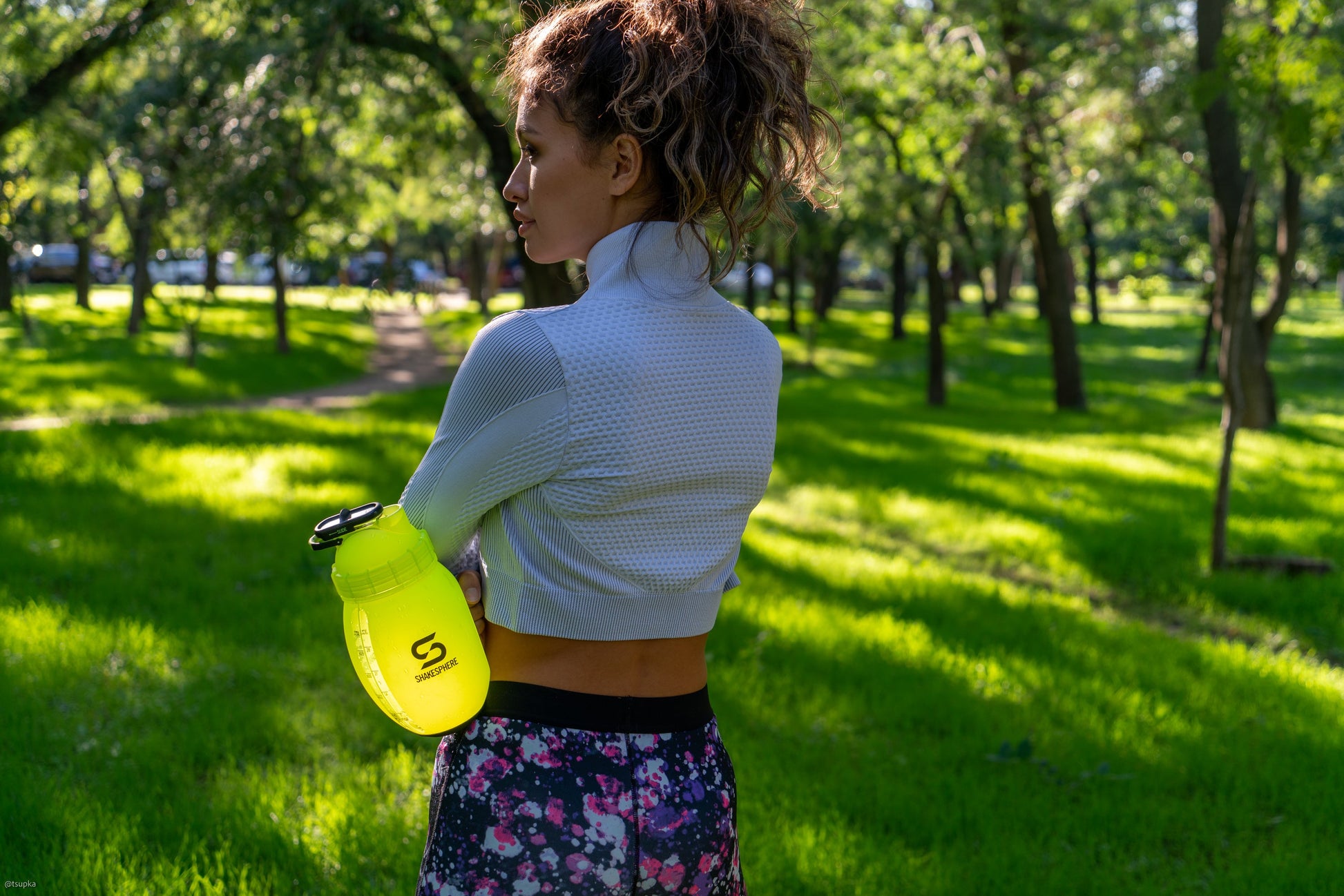 ShakeSphere Mixer Jug 1.3l Fluorescent Yellow　- 販売準備中 -