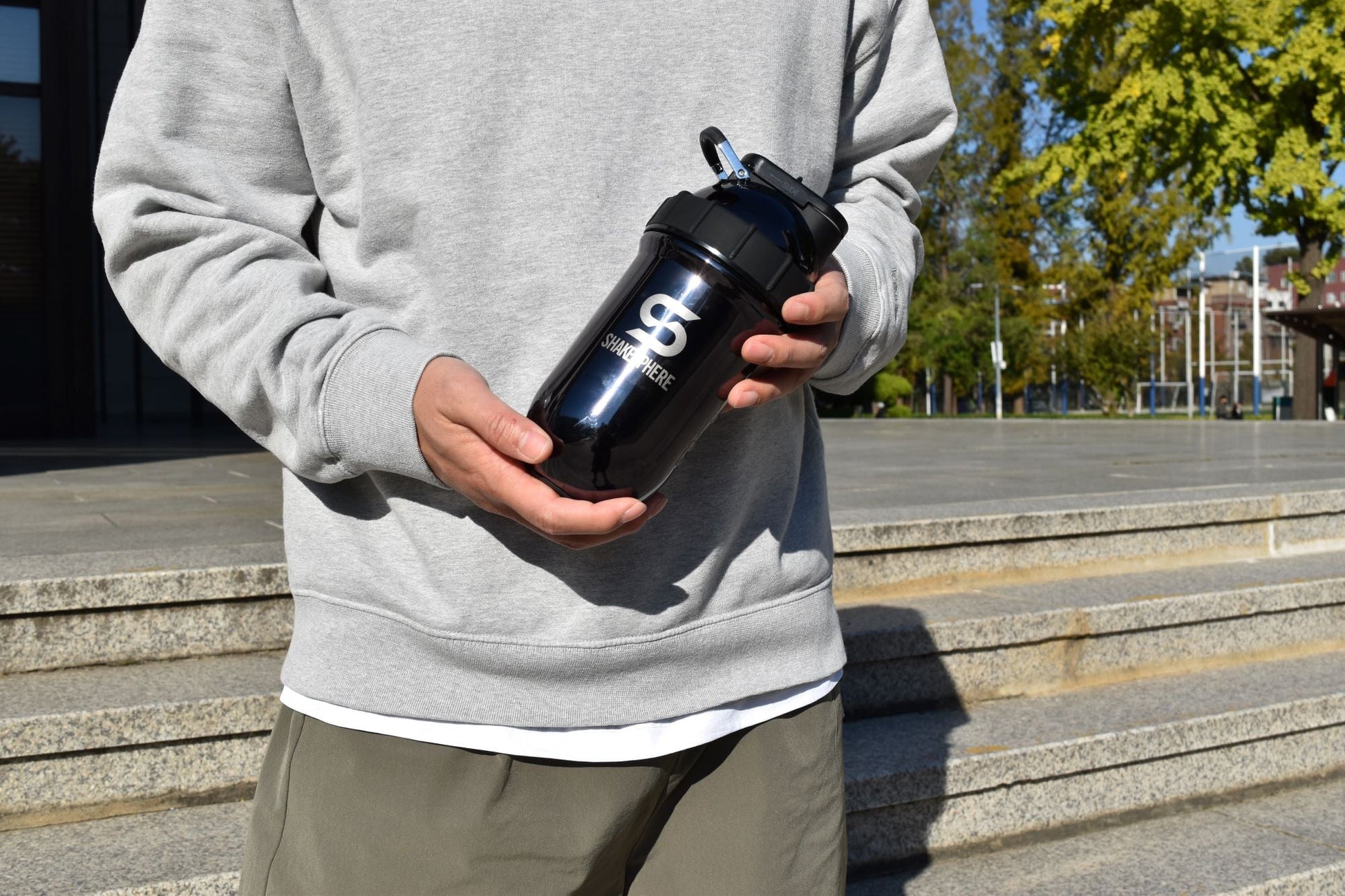 Protein shaker bottle 700mls "Tumbler" Double Wall Steel Mirrored Black - 販売準備中 -